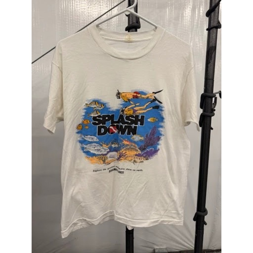 80s/90s Splash Down Bahama Islands T-Shirt Disney Cruise Line Single Stitch